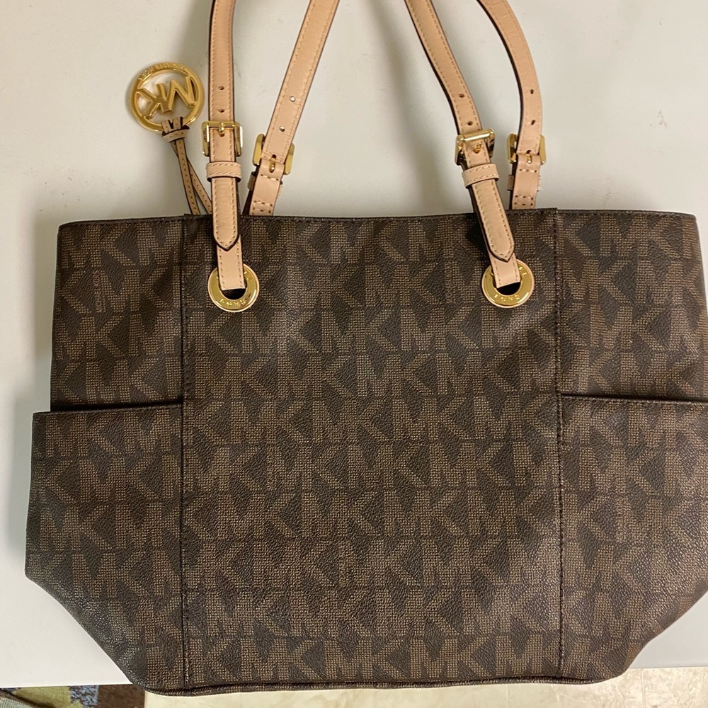 Michael Kors tote